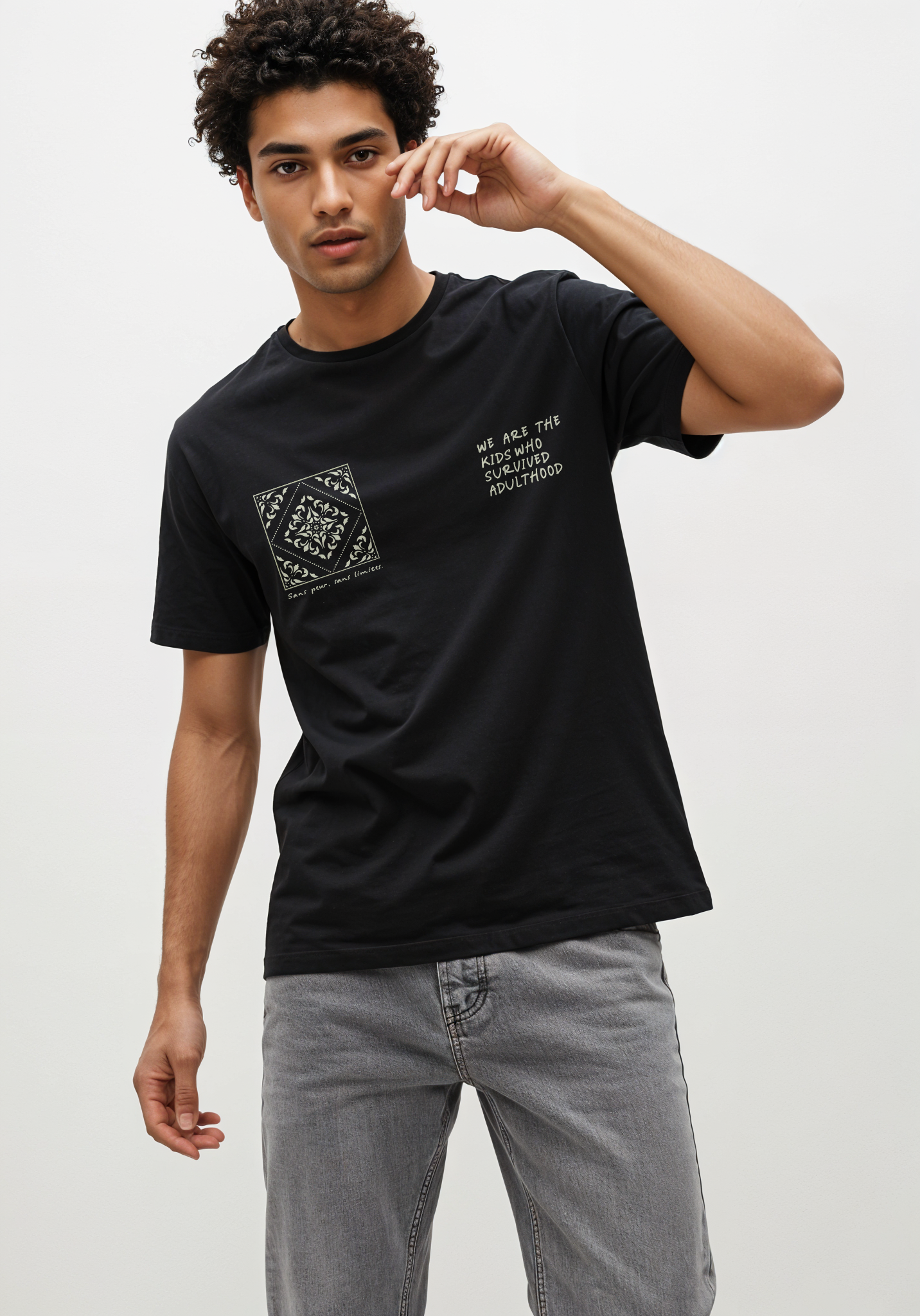 Geometric Graphic T-Shirt – Minimal Chest Print Streetwear for Men